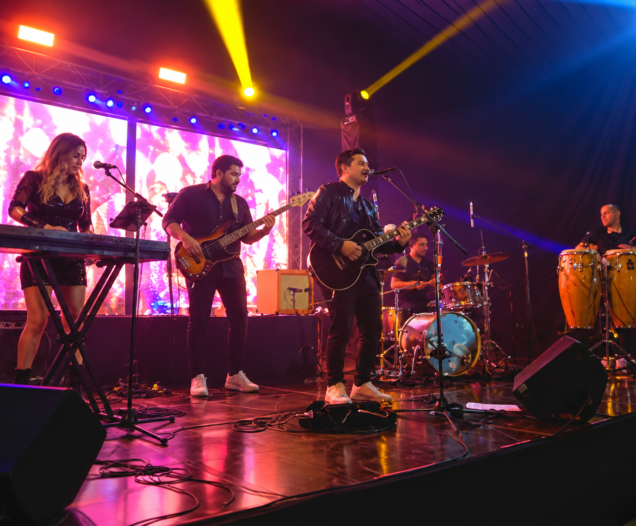 Banda de cinco músicos
